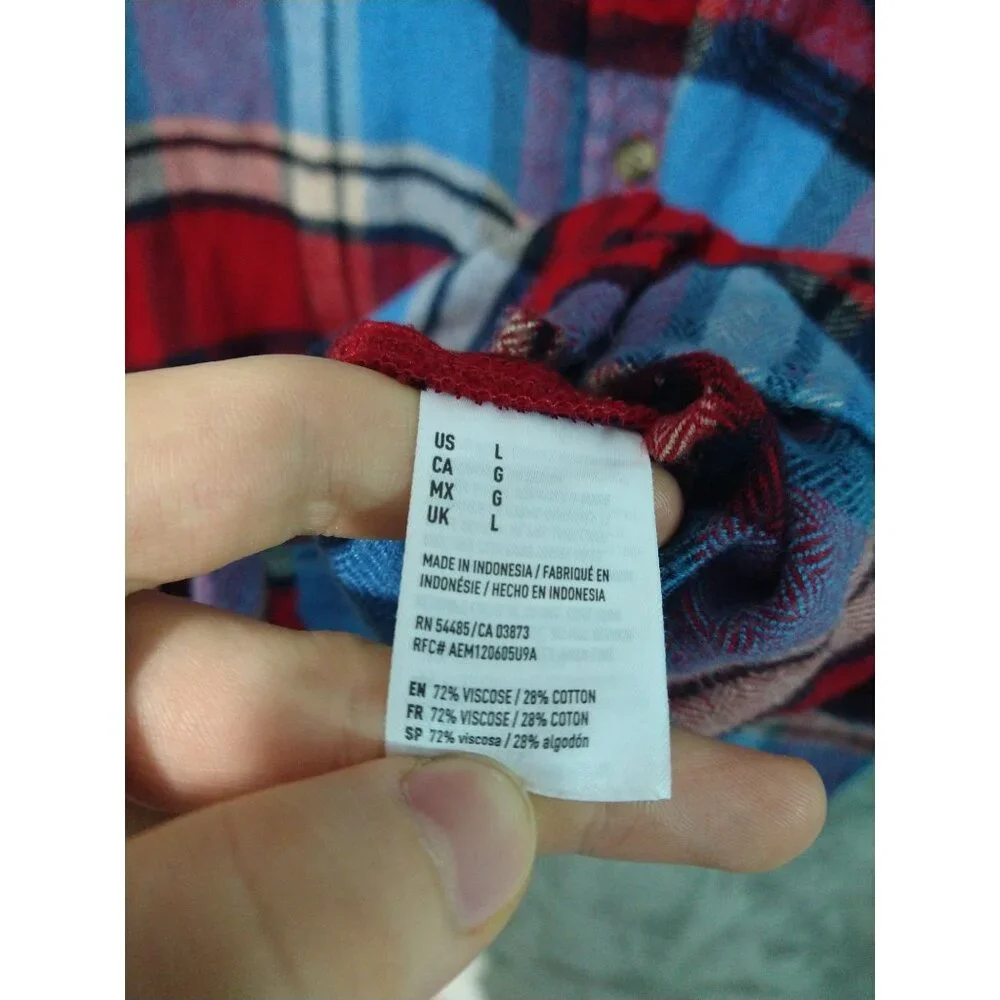 American Eagle Shirt Womens Large Red Plaid Flannel Ahh Mazingly Soft Classic - Picture 8 of 9